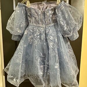 (SOLD- CROSS POSTED) Formal Dress- Homecoming/Prom/Night Out